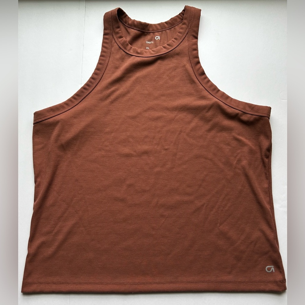 GAP gapfit Women’s Active Clay Color Tank Top